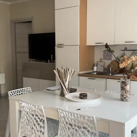 A Due Passi Dal Centro Rávena